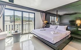 Rattana Beach Hotel
